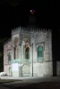 La facciata del Minareto illuminata